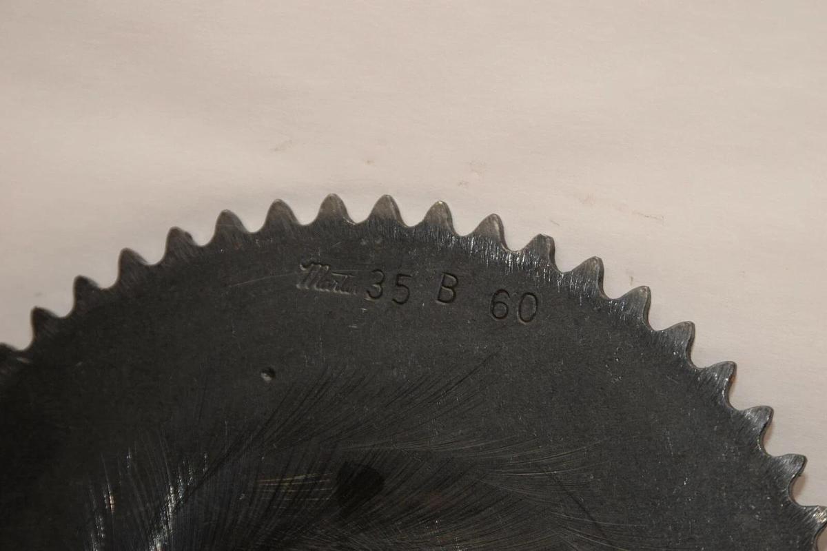 (NEW) MARTIN 35B60 1-1/2" Bore 60 Teeth Sprocket