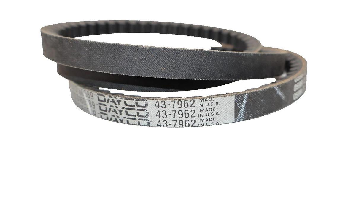 (NEW) DAEWOO / DAYCO D160589 , 43-7962 Cogged V-Belt USA