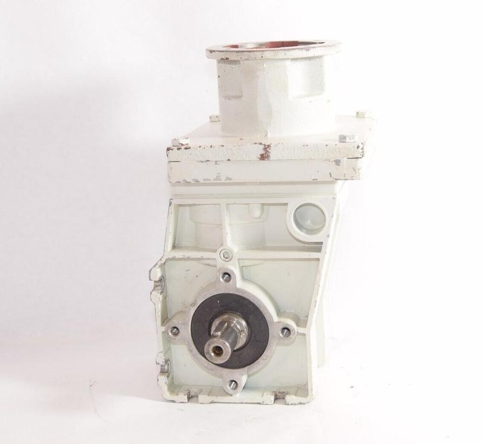 Used LENZE GKR04-2N VBR 1B 3 A GKR04-2N VBR1B3A Gear Motor