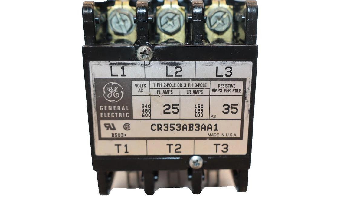 GE , General Electric CR353AB3AA1 110-120V Coil Contactor (New)