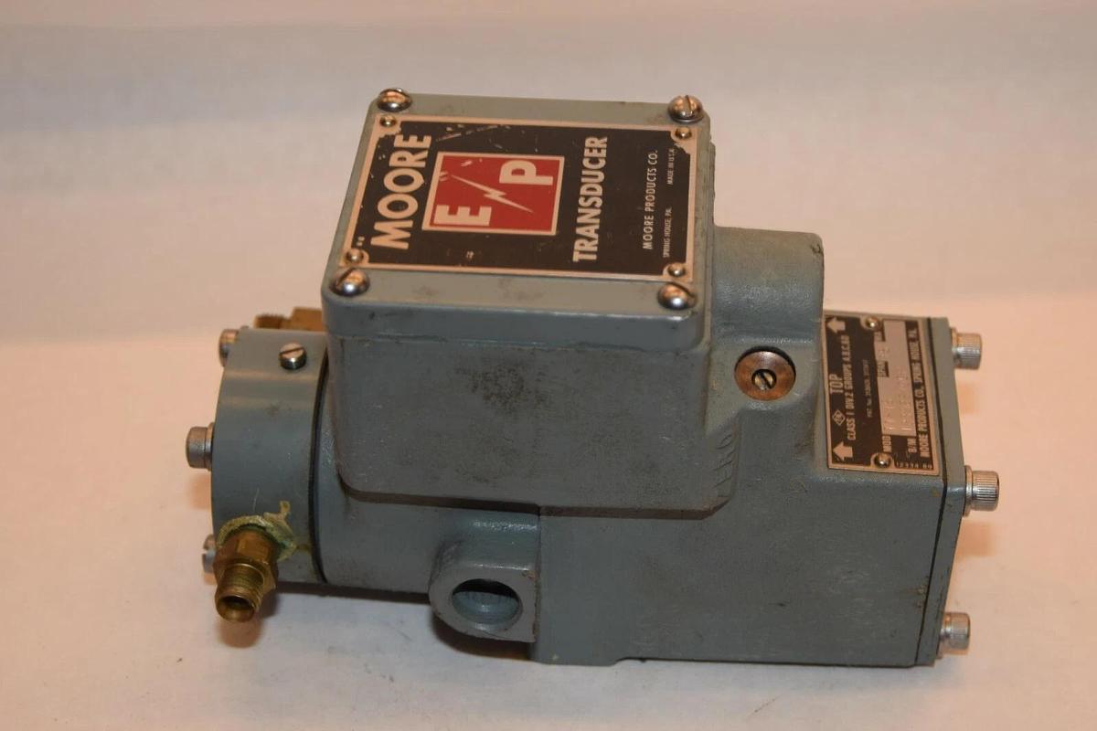 Used MOORE 77-16 16MA Span Pressure Transducer