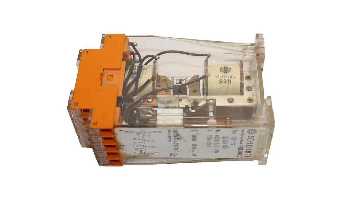 Used Schleicher SSP 72 , SSP72 110V 60Hz Safety Relay