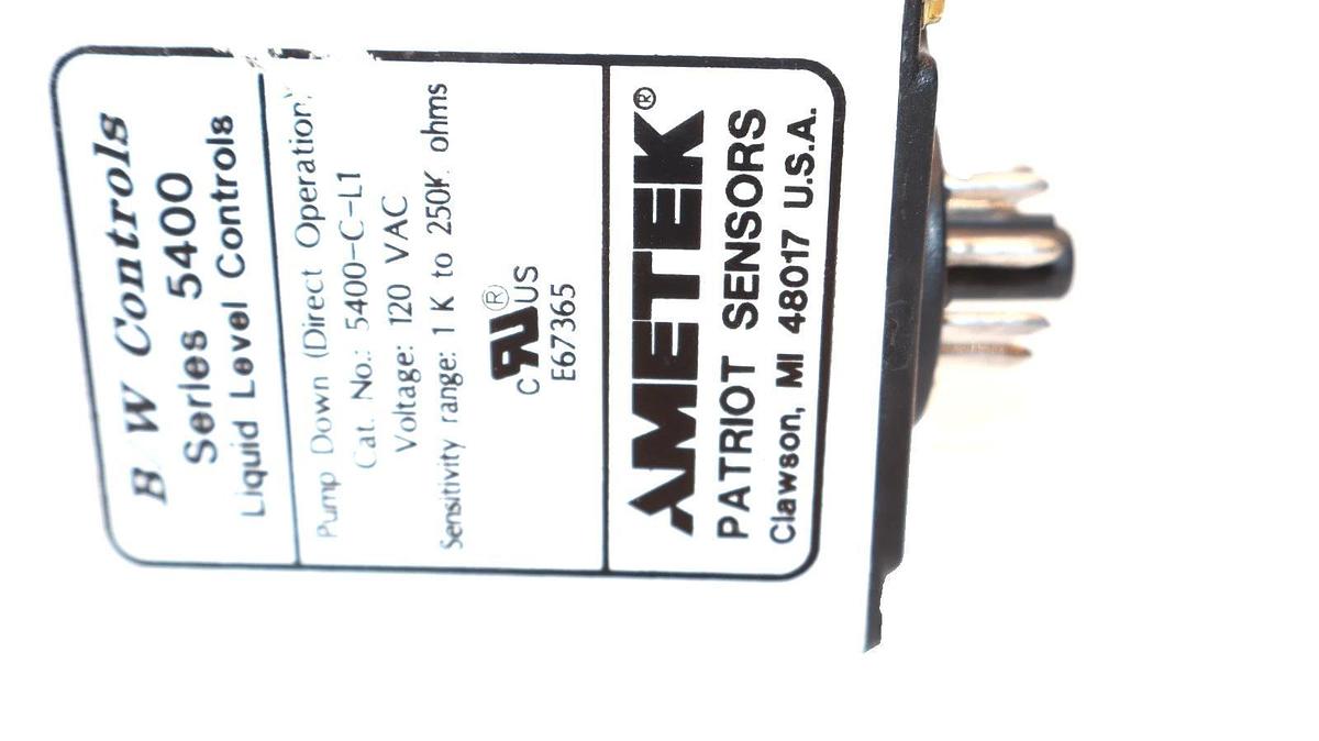 Used B/W Controls Liquid Level Cotrol Relay 5400-C-L1 Series 5400 120Vac