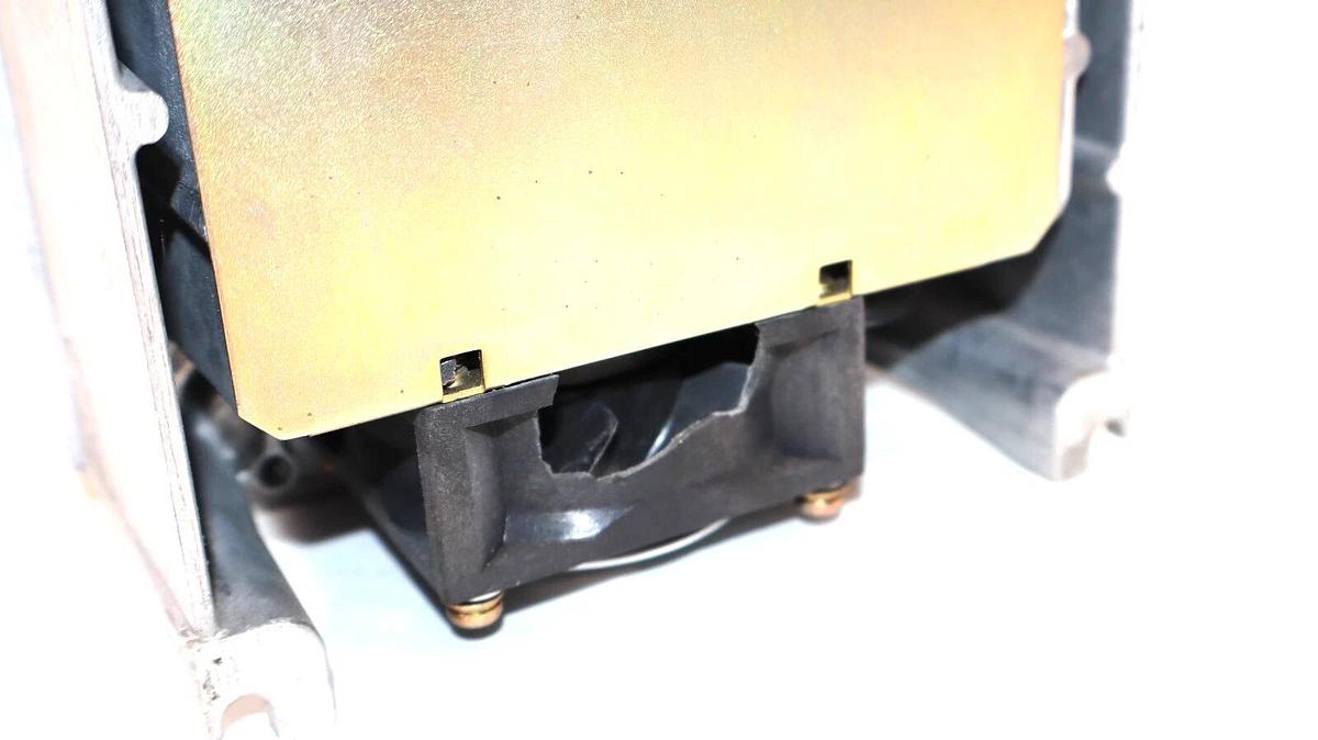 Used YASKAWA CIMR-K5R23P7 Varispeed 616G5 200V 3.7kW 3PH AC Drive