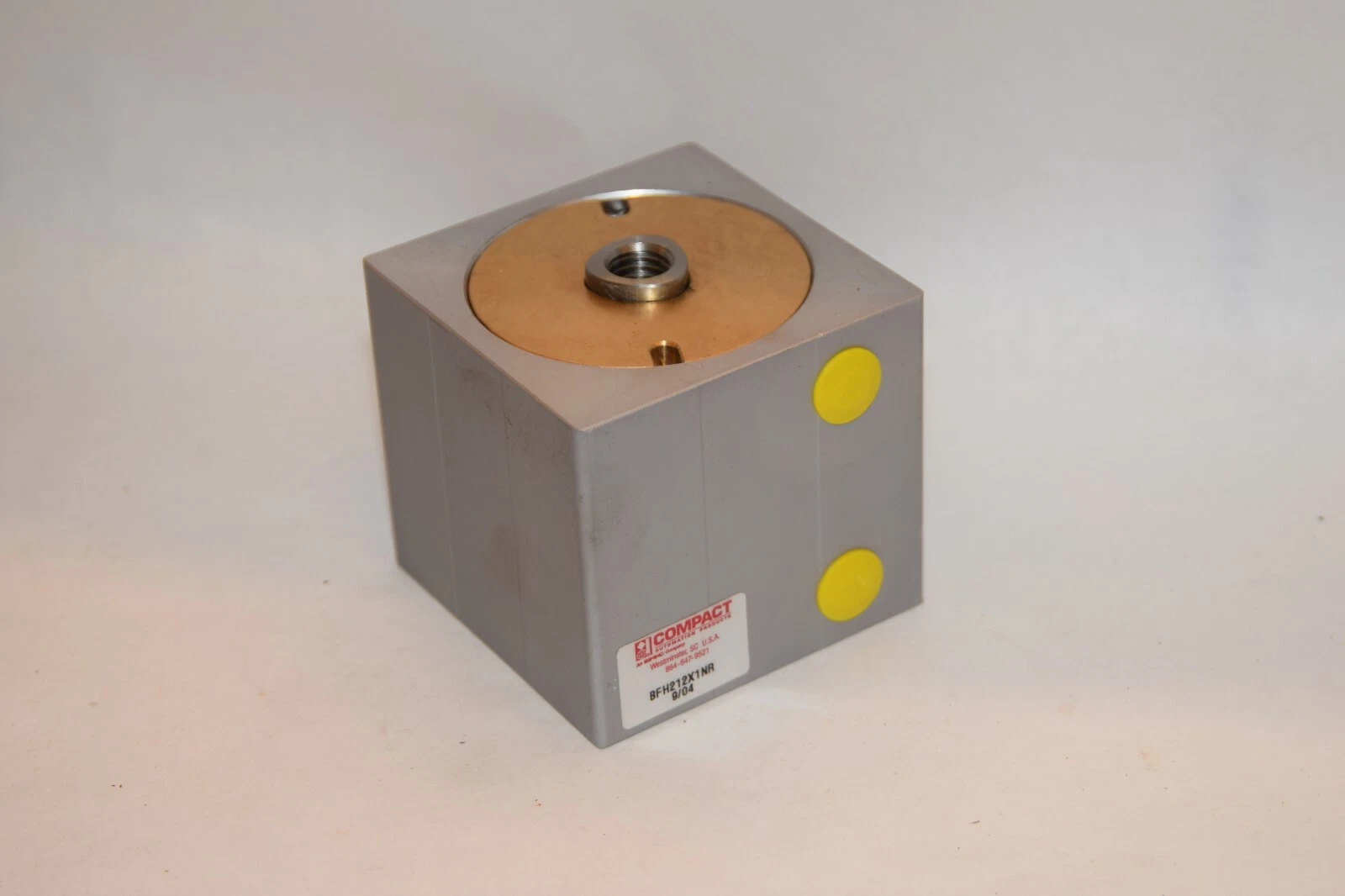 (NEW) COMPACT BFH212X1NR Pneumatic Cylinder