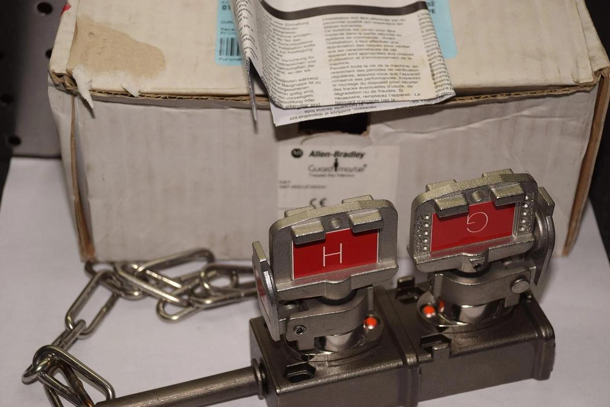 Used ALLEN BRADLET KEY EXCHANGE Unit 440T-MDCLE100G0H Prosafe 440T-MDCLE100