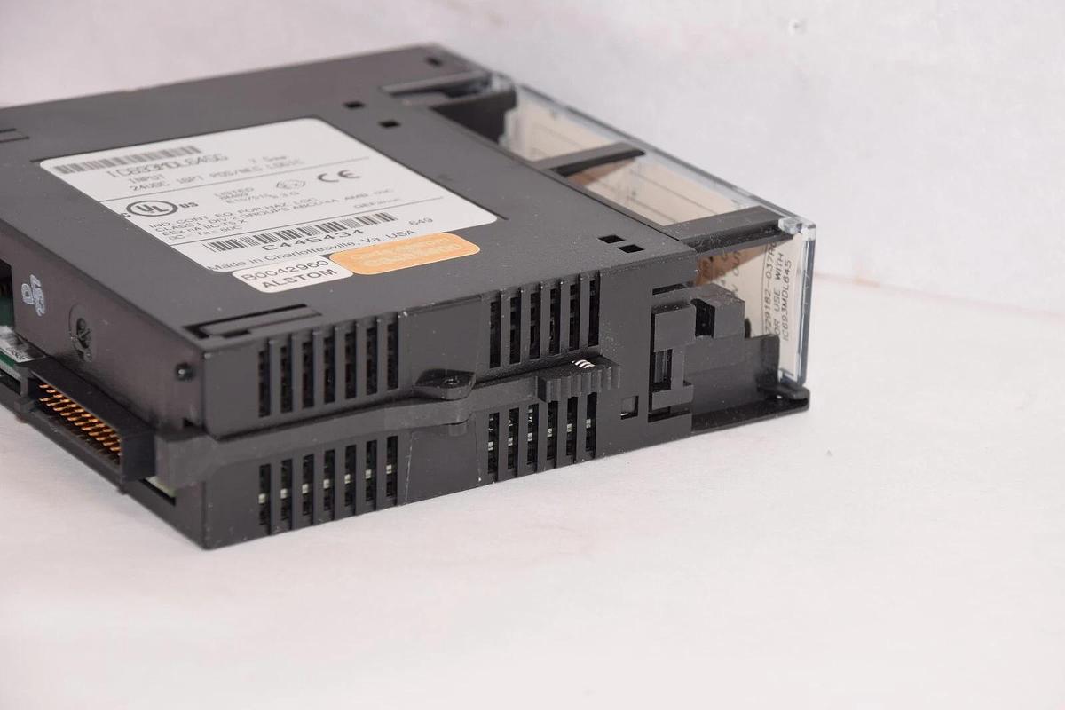 Used GE FANUC  Input Module IC693MDL645G 7.5ma 24Vdc 16pt Pos/Neg Logic Input Module