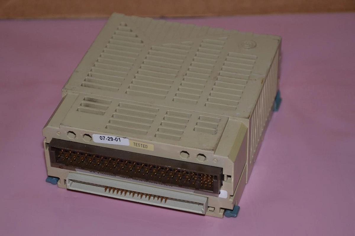 Used WESTINGHOUSE EMERSON OVATION 1C31107G02 125VAC/VDC DIGITAL INPUT PLC MODULE