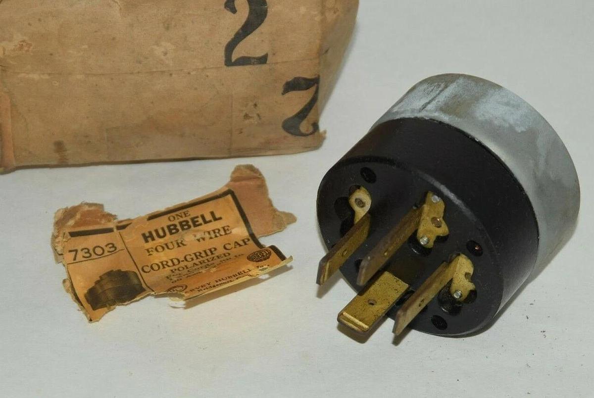 (NEW) HUBBELL 7303 3PH 60A 250V Four Wire Cord-Grip Industrial Plug