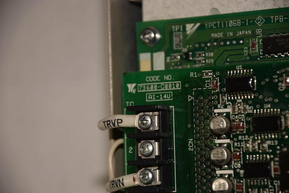 Used Yaskawa Varispeed 616T3 CIMR-T3A21P5 200V Class Inverter Drive 7.2 Amp 230Vac