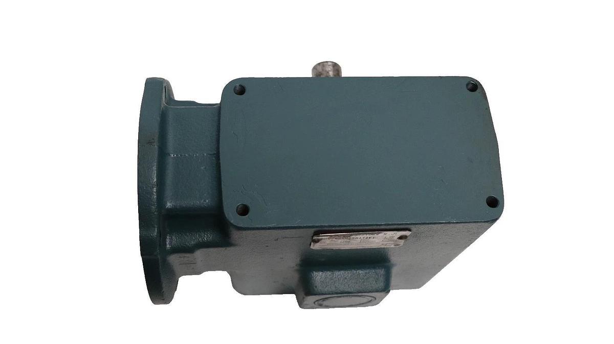 Used Dodge Tigear Gearbox Speed Reducer Q26B015M140K1 MR94622 R JC 1030