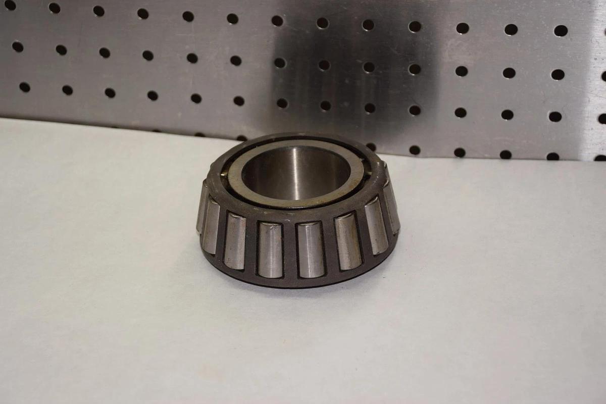 TIMKEN 621 TAPERED ROLLING BEARING CONE NEW