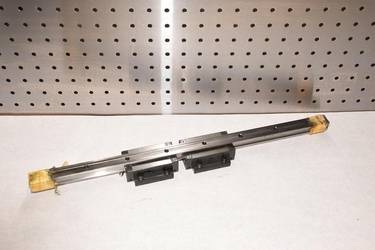 Used THK Linear glide rail " bearing THK Rail A2C 487 SHS20C 2C096