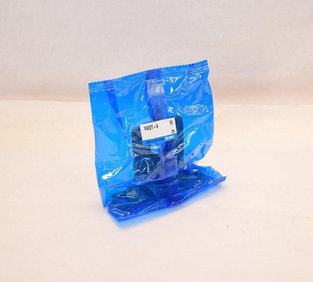 SMC Interface Mounting Spacer With Bracket Y400T-A Y400TA  (NEW)