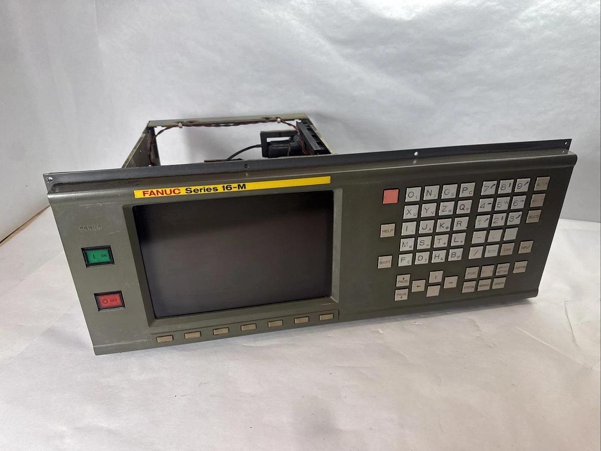 Used FANUC 9" CRT/MDI Unit Control Panel A61L-0001-0093 9ETY22 , A02B-0120-C051/MA