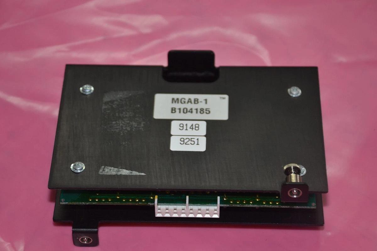 Used BANNER MGAB-1 MGAB1 B104185 CONTROL MODULE