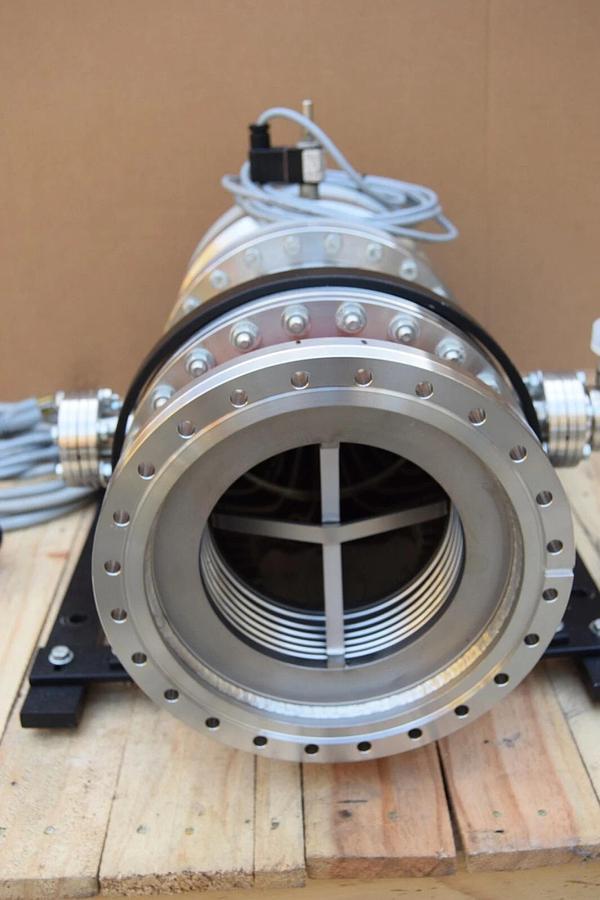 Balzers Pfeiffer Turbo Pump TMU1000C TMU 1000 C DN200CF-F, 2p PMP02530 REBUILT