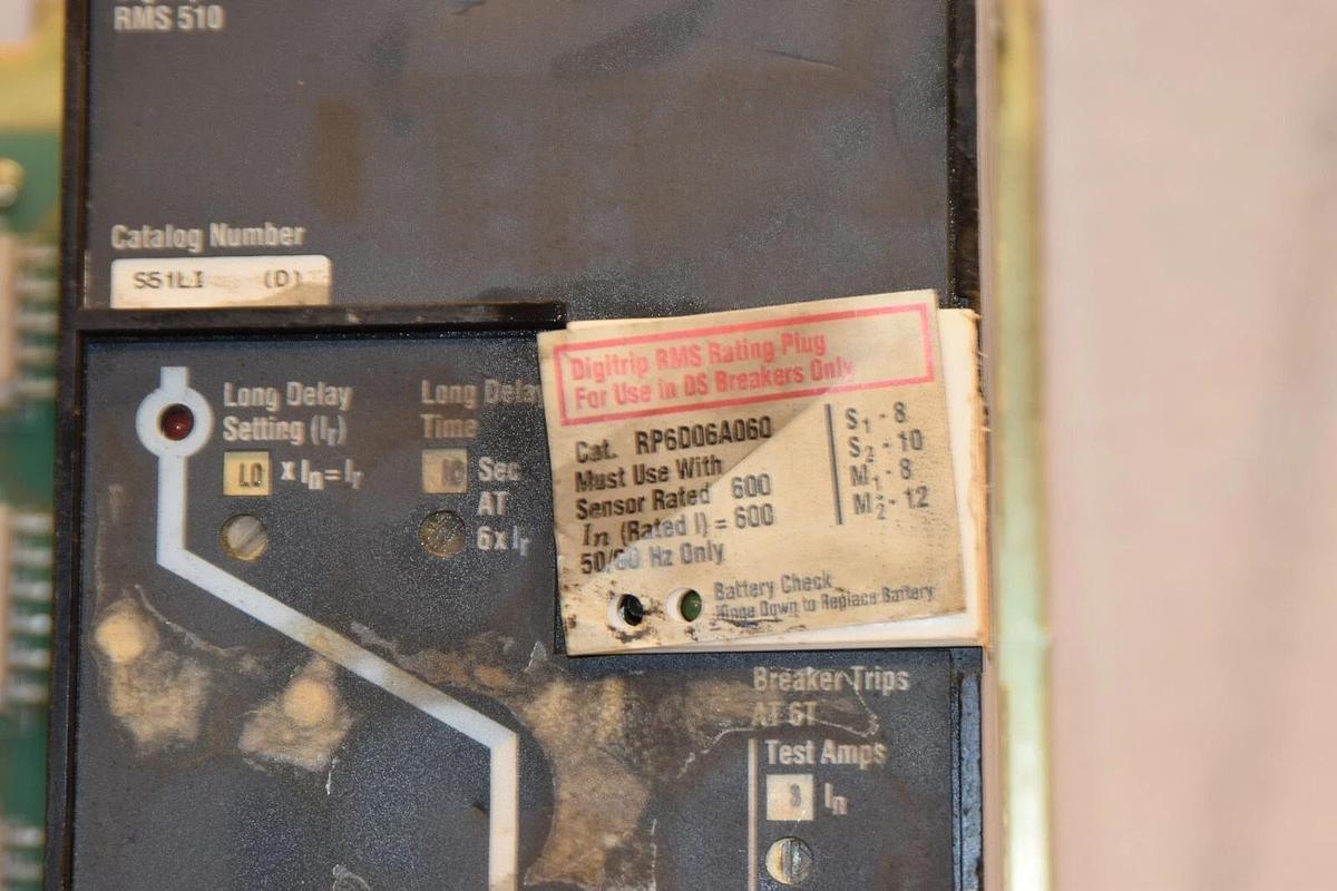 Used CUTLER HAMER RMS510 RMS 510 Digitrip Unit With Base