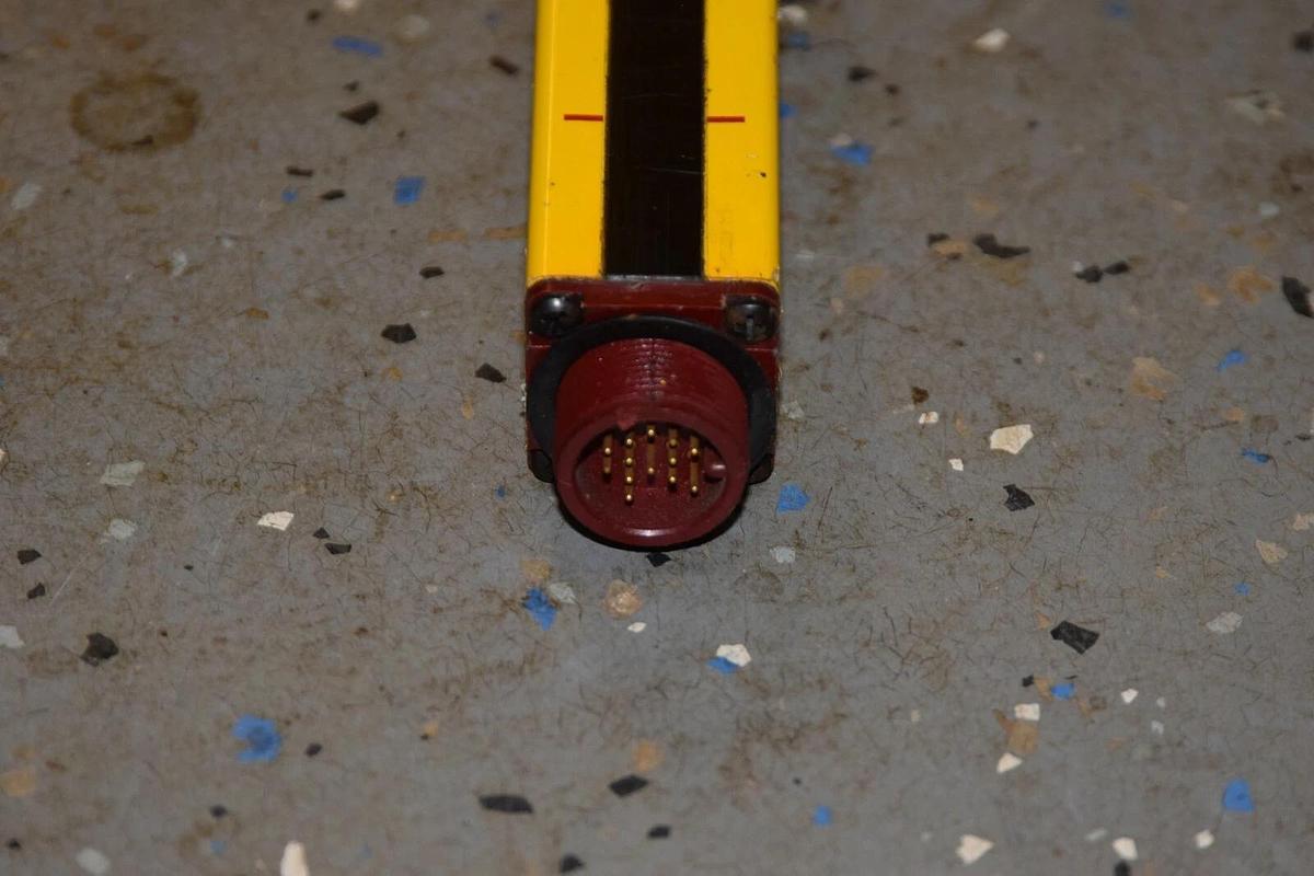 Used STI Light Curtain Receiver MS4340BR 42672-0400 1-30' Range MiniSafe MS4300