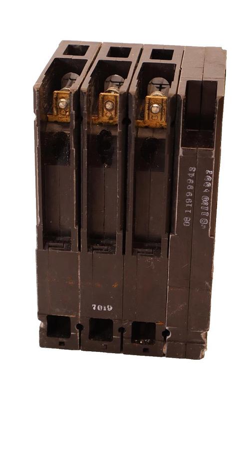 Used SIEMENS ED63S100A 100A 3P Molded Case Circuit Breaker W/ S07ED60 Shunt Trip
