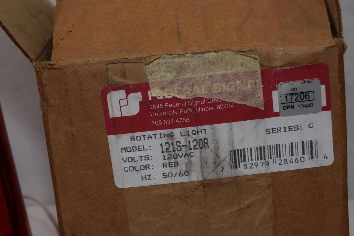 Federal Signal Red Rotating Light 121S-120R  121S120R 120Vac (New)