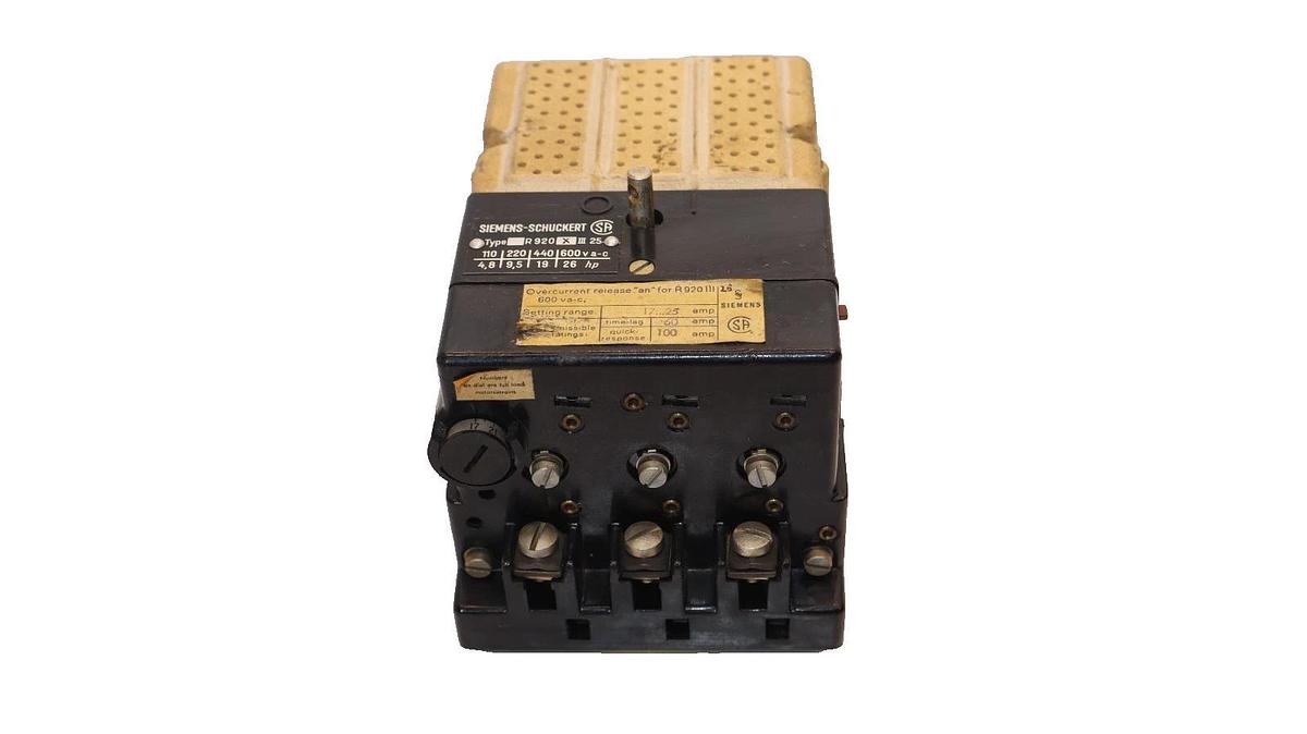 Used Siemens R920III25 , R920 X III 25 600Vac 100Amp Overload Relay Vintage (NOS)