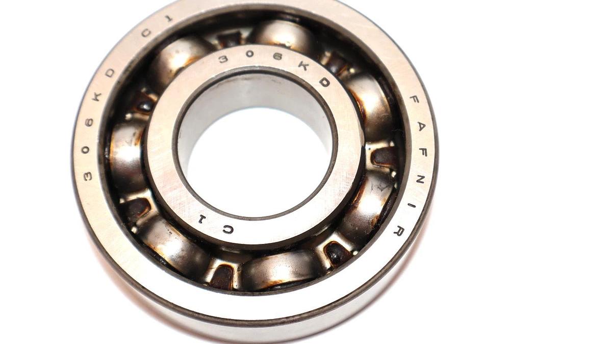 Fafnir 306KD C1 , 306KDC1 Roller Bearing USA (New)