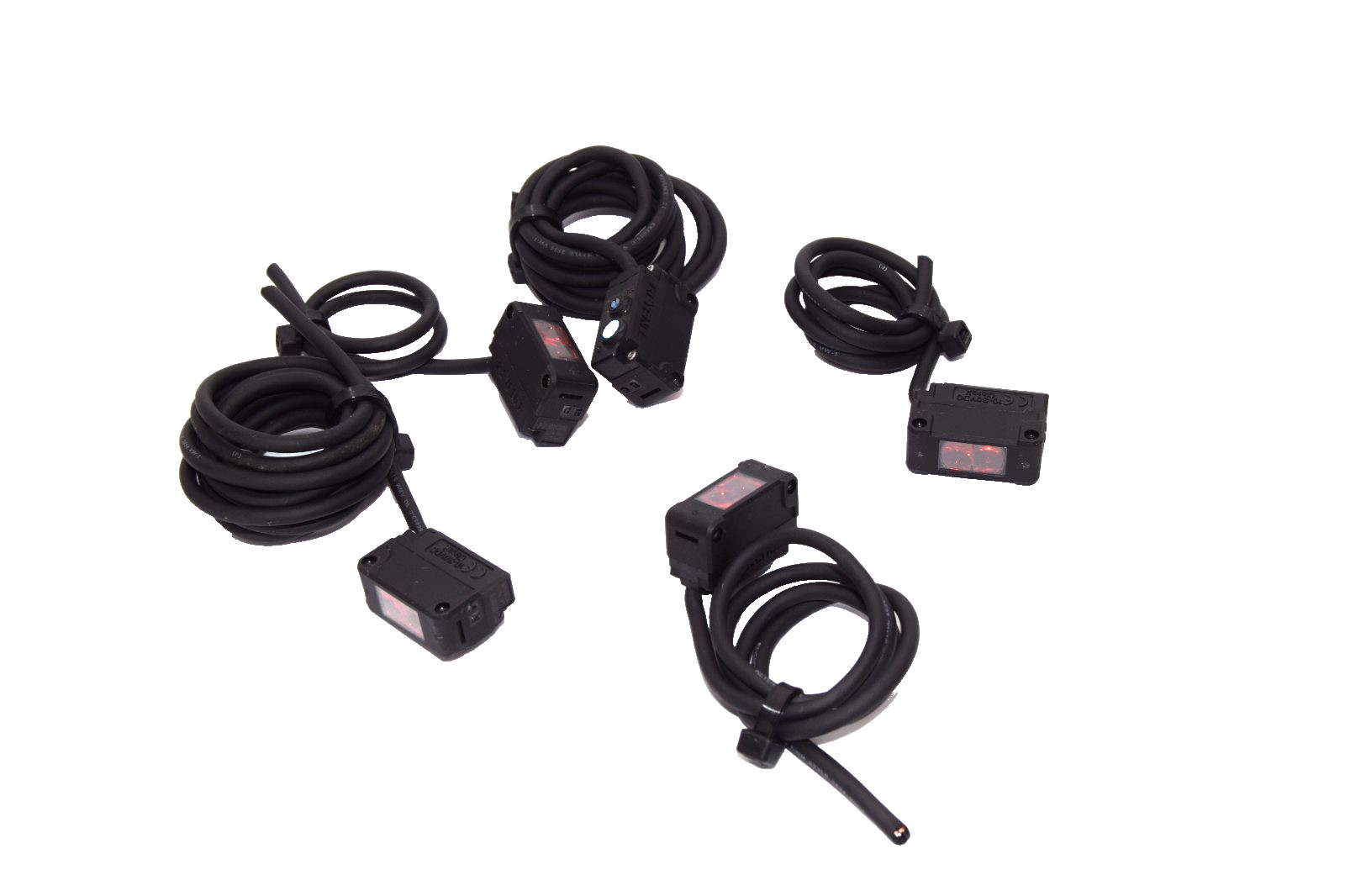 Used Keyence PZ-G101N , PZG101N 10-30Vdc Photoelectric Sensor - Lot of 5