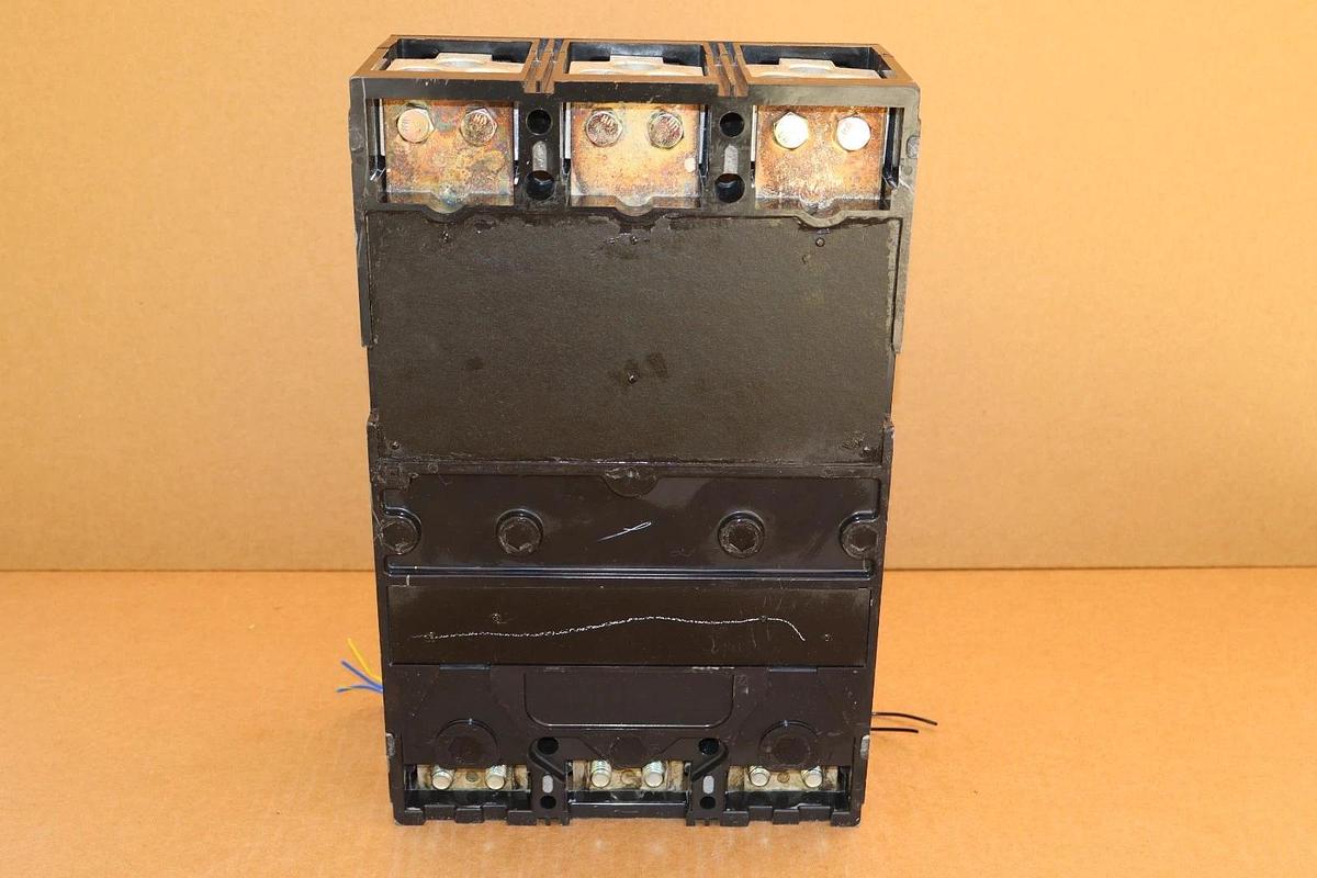 Square D Ciruit Breaker 1000A MHL3610001386 1000 Amp MH 1000 A 3p REFURB