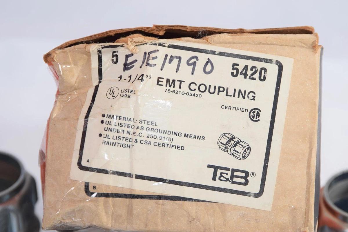 (NEW - Box of 5) T&B 78-6210-05420 1-1/4" EMT Coupling Steel