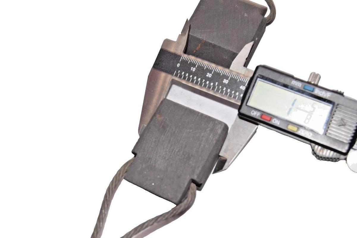 Southern Carbon Motor Brush Brushes 43 1-5/8" x 5/8" x 2"   (New)