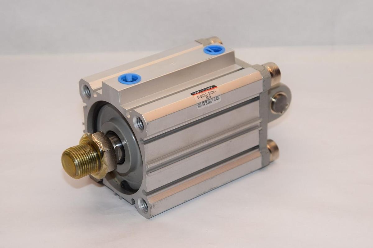 (NEW) SMC CDQ2D63-50DM-XC18 145psi Compact Cylinder