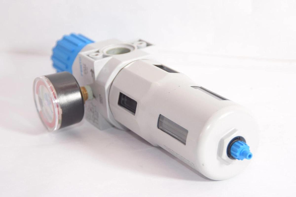 Used FESTO LFR-D-7-DI-MAXI 16Bar 240psi 0-10 Bar Gauge Pneumatic Filter Regulator