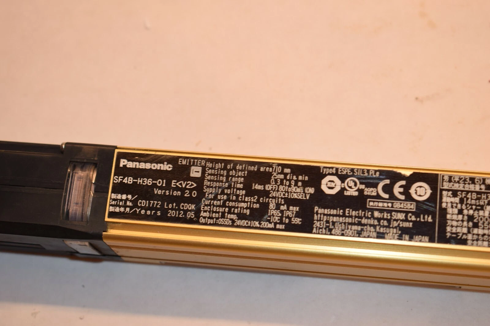 Used SUNX SF4B-H36-01 Safety Light Curtain Emitter Type 4 SF4B H36 01 E V.2 PANSONIC