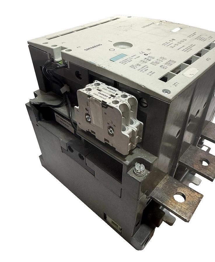 Siemens 3TF6944-0C Contactor,  500HP, 820Amp, 600VAC, 3-Pole, 120VAC Coil 820A