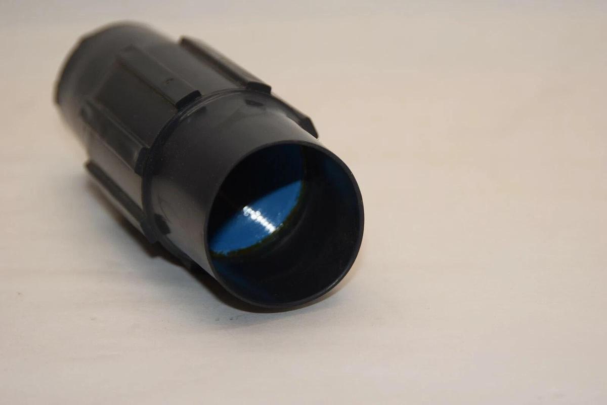 (NEW) THOMAS & BETTS 1-1/4" Coated Conduit Body Ocal Blue Straight Fitting