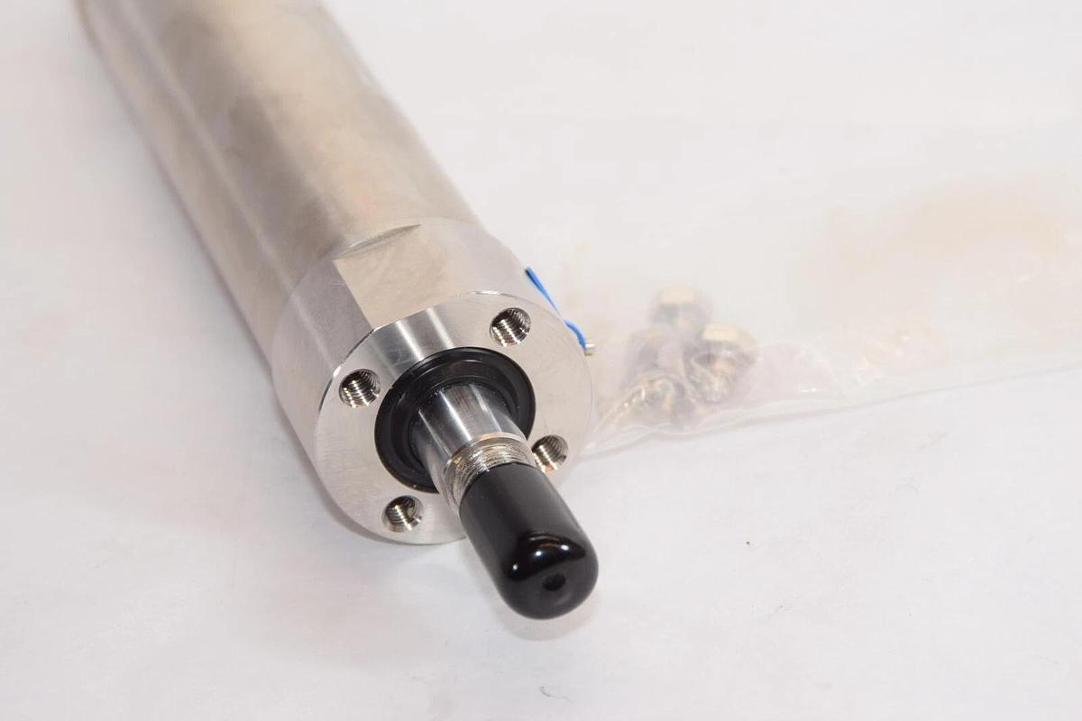 (NEW) SMC CG550-XSM02-150 CG550XSM02150 145psi Pneumatic Cylinder