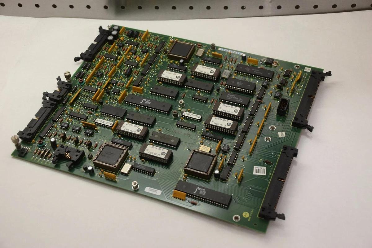Used ALLEN BRADLEY AB 170095 PC BOARD