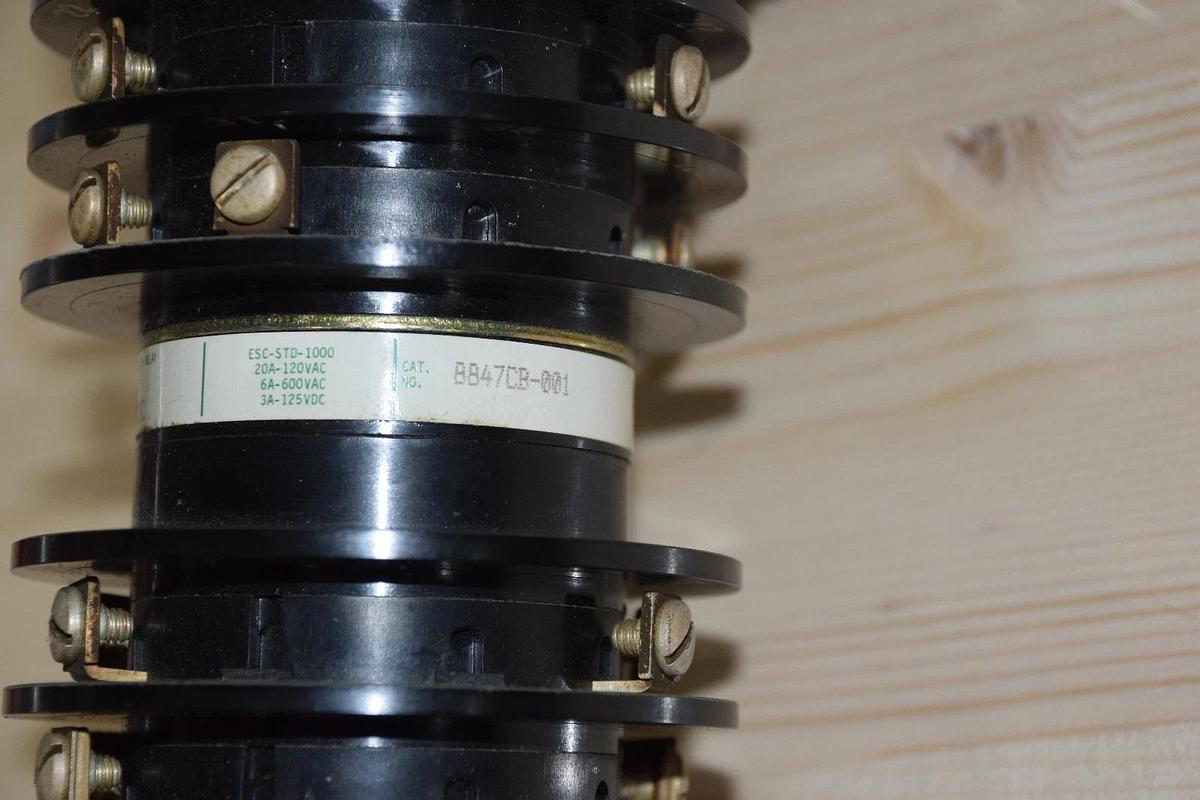 ELECTROSWITCH 8847CB-001 RQAUS1 8847CB001 New