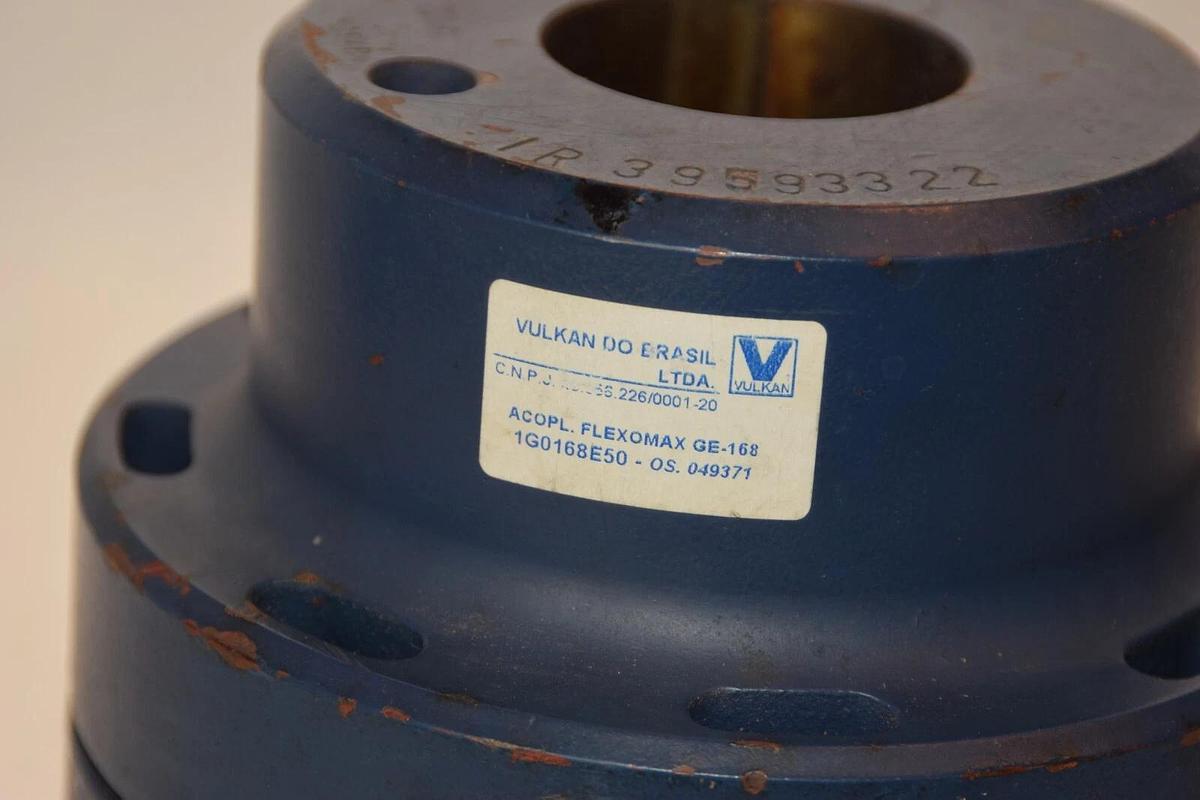 Used NEW VULKAN IR 39593322 GE168 PB85 392D 1G0168E50 2-1/8" 1-31/32" Flex Coupling