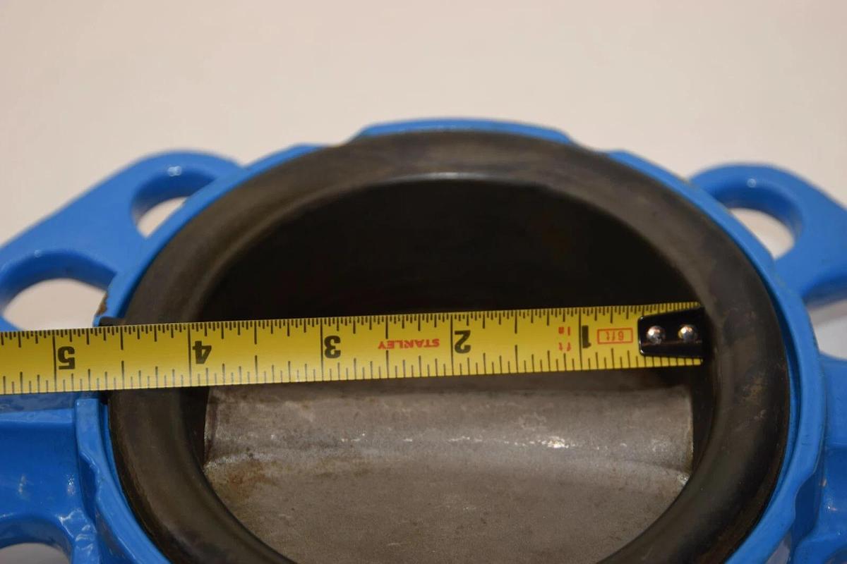 Used GOLD 6/10/16/JIS-5/10 4" Butterfly Valve Pneumatic Opener Tri-Matic TF24920