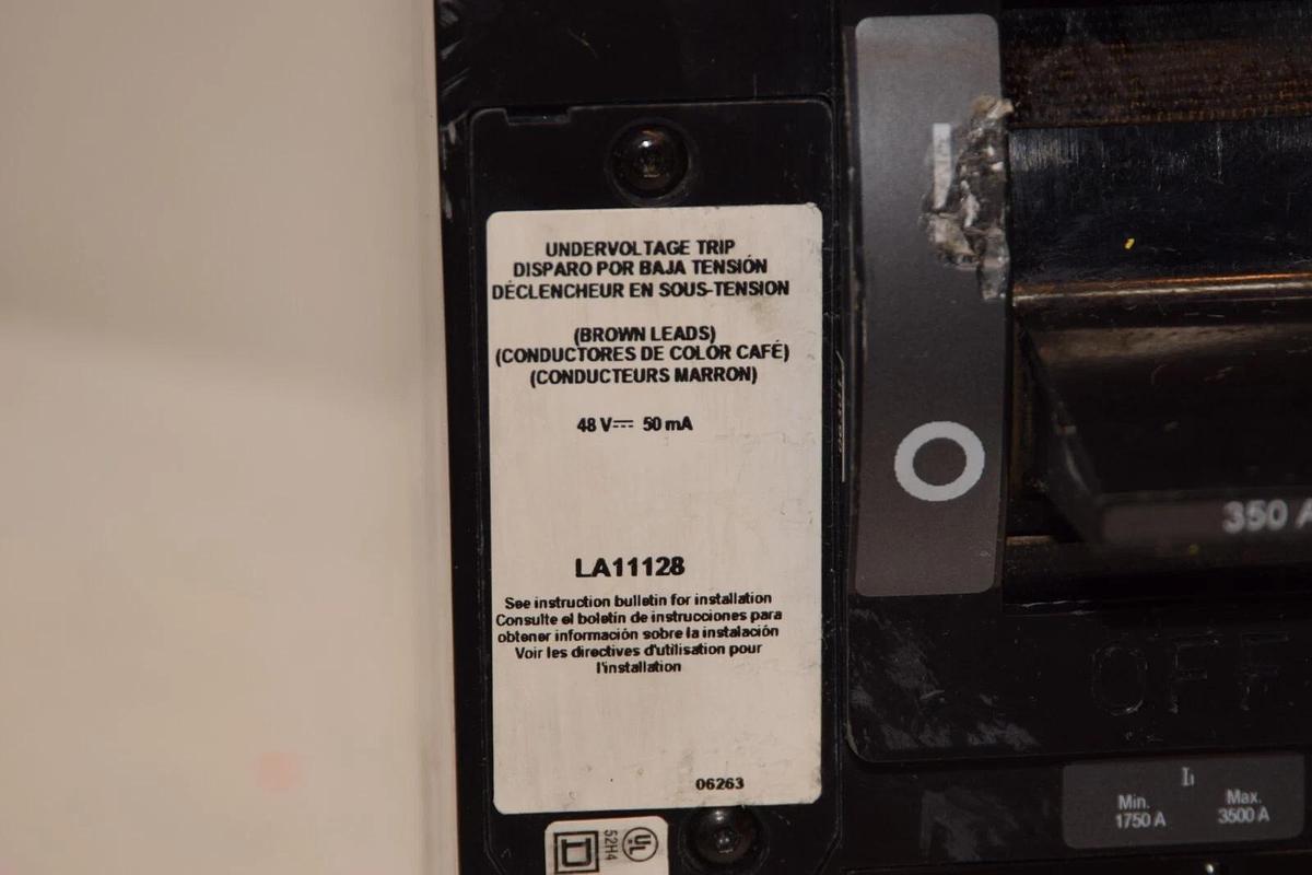 Used Square D 12-718012-21 3-Pole 350A 350 Amp A 600V Circuit Breaker LH 350A LH350A
