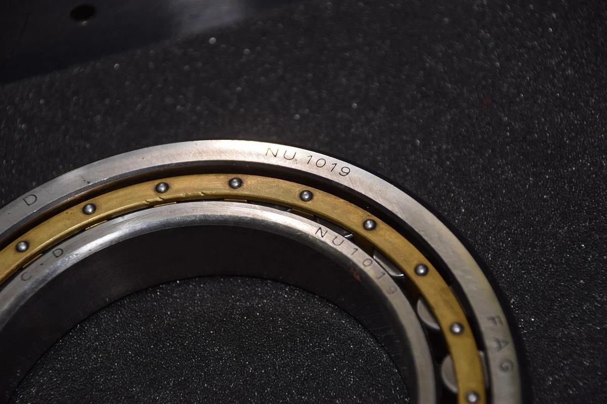 FAG NU1019 CYLINDRICAL ROLLER BEARING NEW