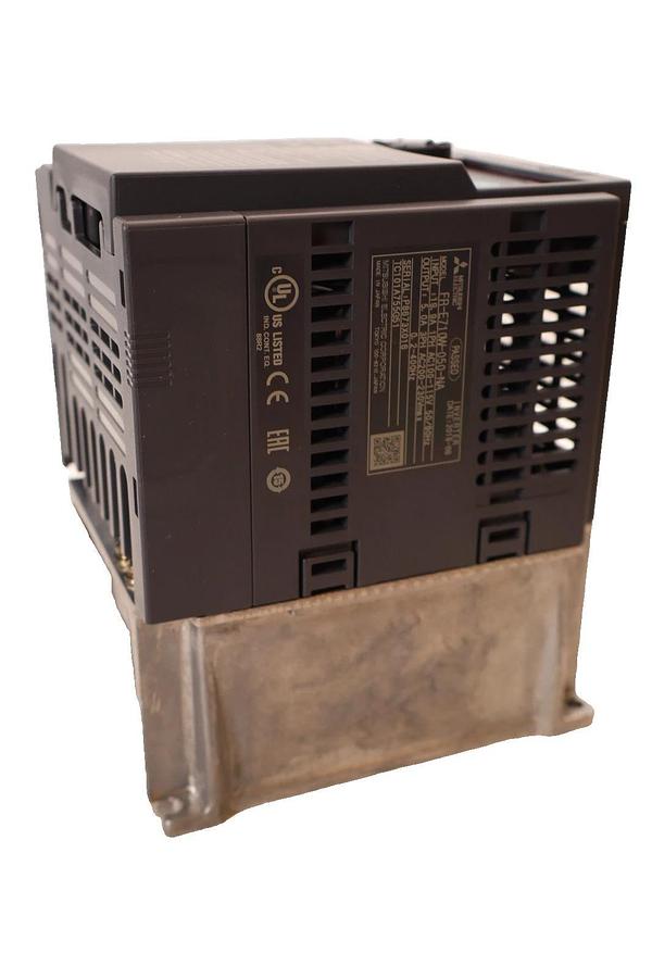 Mitsubishi Electric Inverter FR-E710W-050-NA , FRE710W050NA (New)