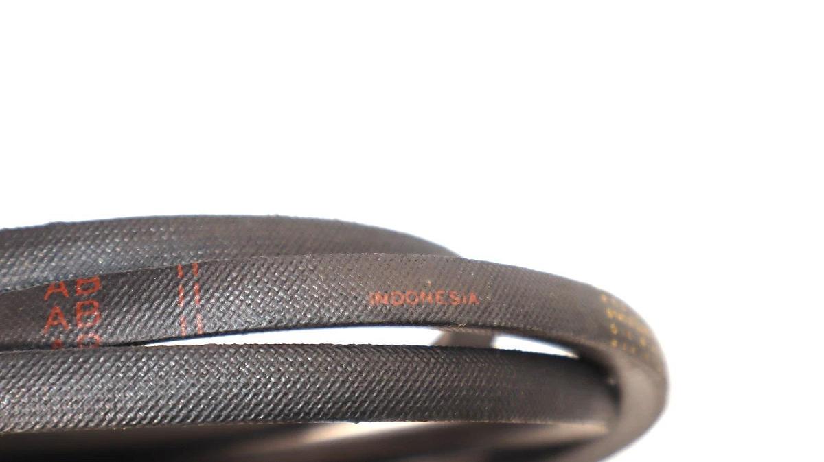 (NEW - Lot of 2) BANDO 3V-500 , 3V500 Power Ace V-Belt