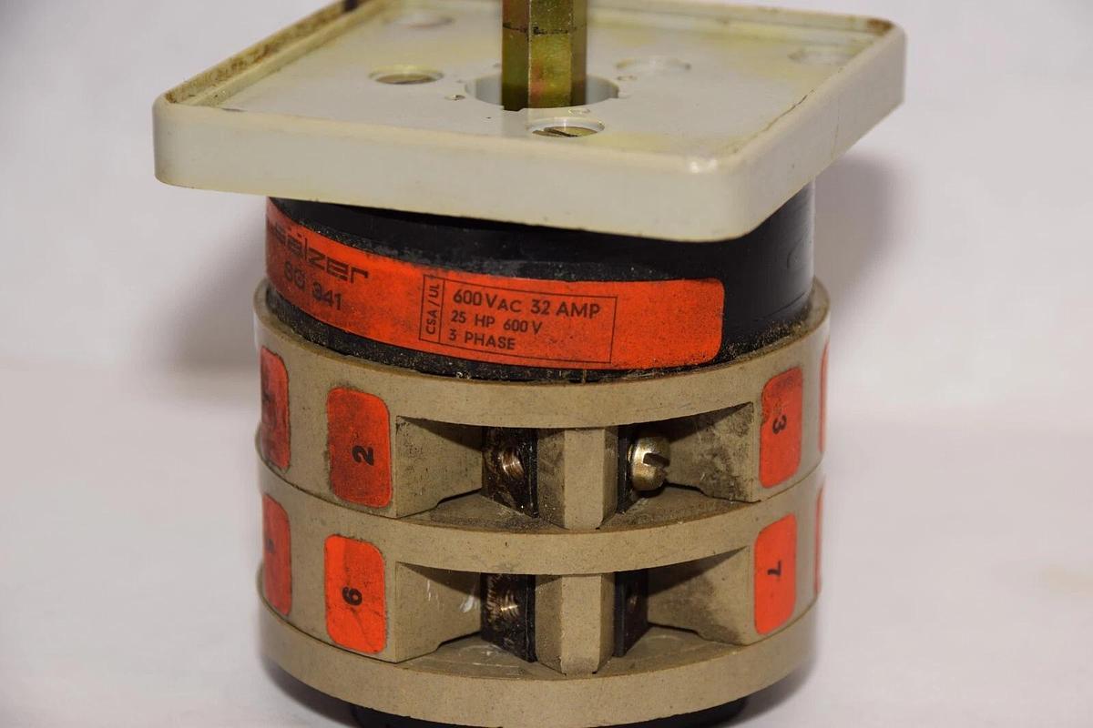 Used SALZER SG 341 , SG341 600Vac 32A 3Ph Switch