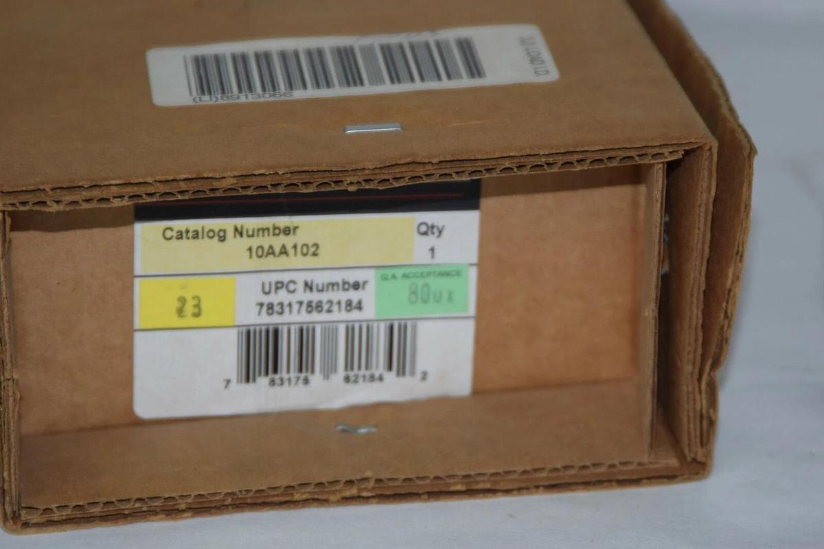 (New) GENERAL ELECTRIC BREAKER CONTROL SWITCH TYPE SBM , 10AA102  SBM10AA102