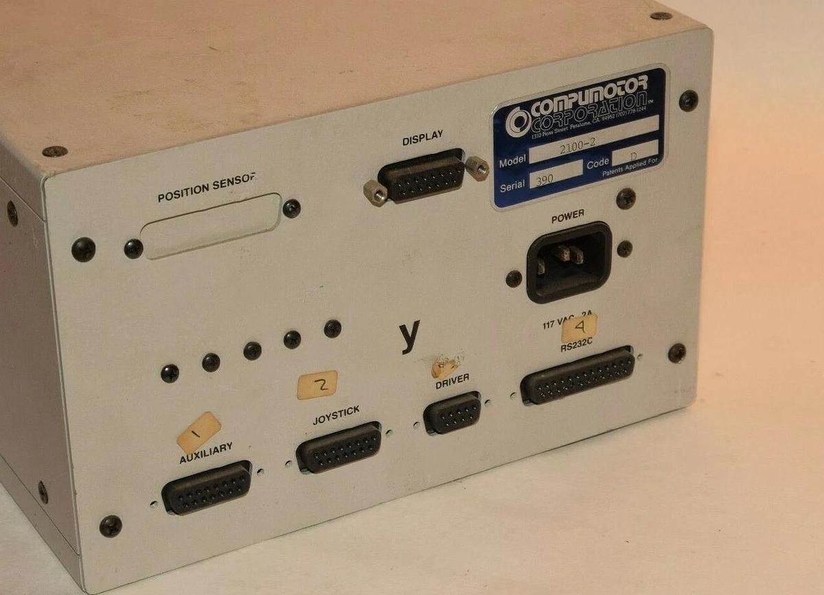 Used PARKER Compumotor Corp. 2100-2 117 VAC at 50 to 60 Hz 0.25A 2100 Series Indexer