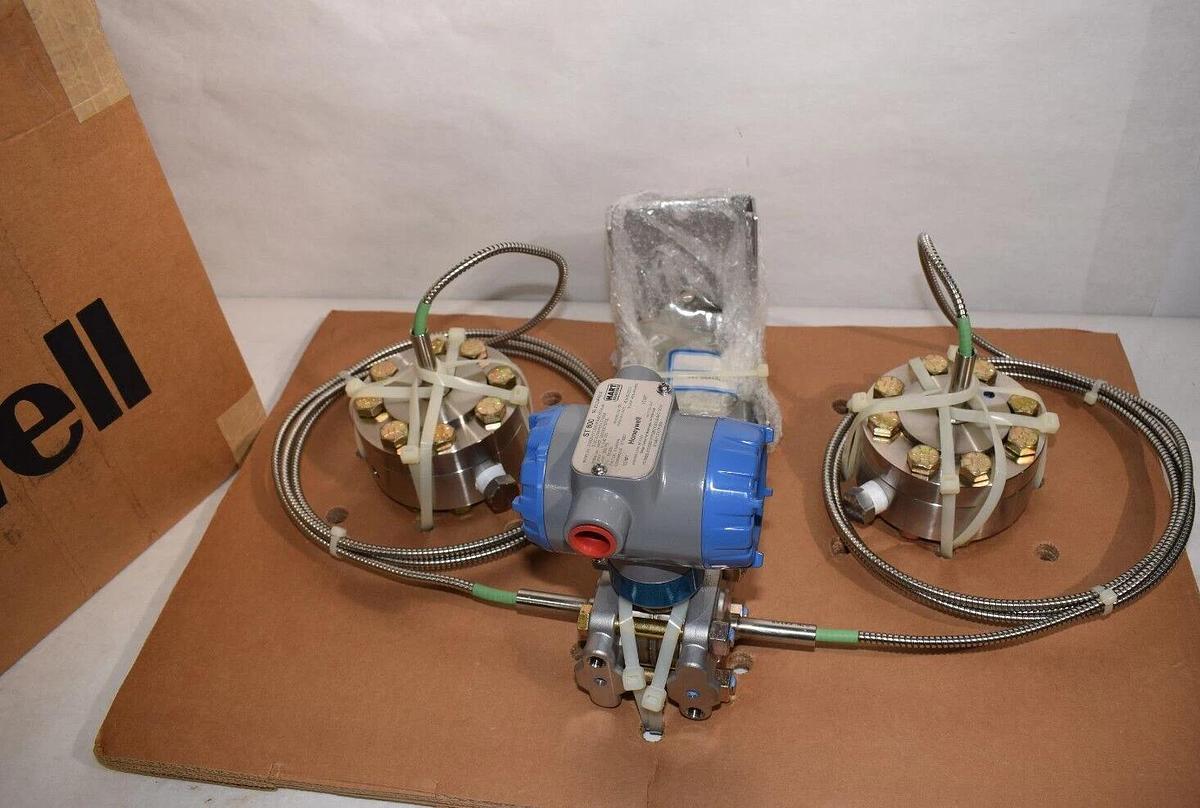 Honeywell STR800 DP Remote Seal ST800 YSTR82D-21CC5B0-(YYY)JBC(Y)S(Y)-B   (NEW)