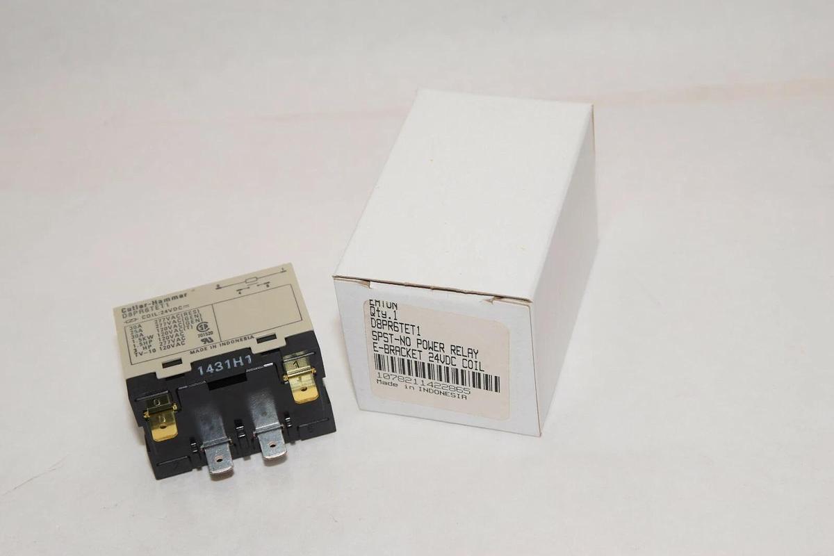 (NEW) CUTLER HAMMER D8PR6TET1 24Vdc Coil Relay